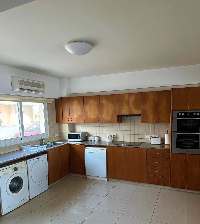 Sayers Beachfront Villa Perivolia Buitenkant foto